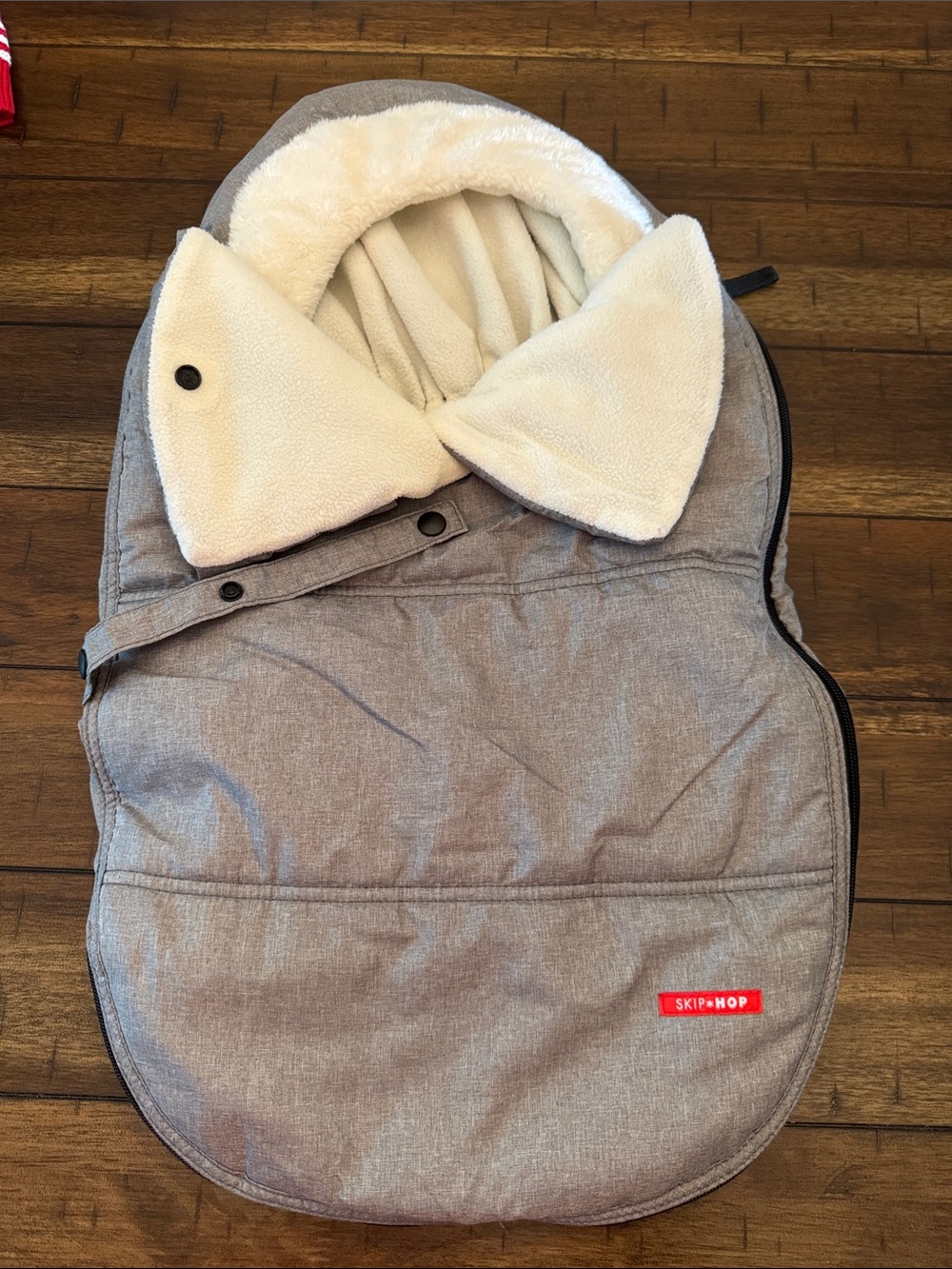 Skip Hop Gray and Cream Sherpa-Lined Stroller Footmuff